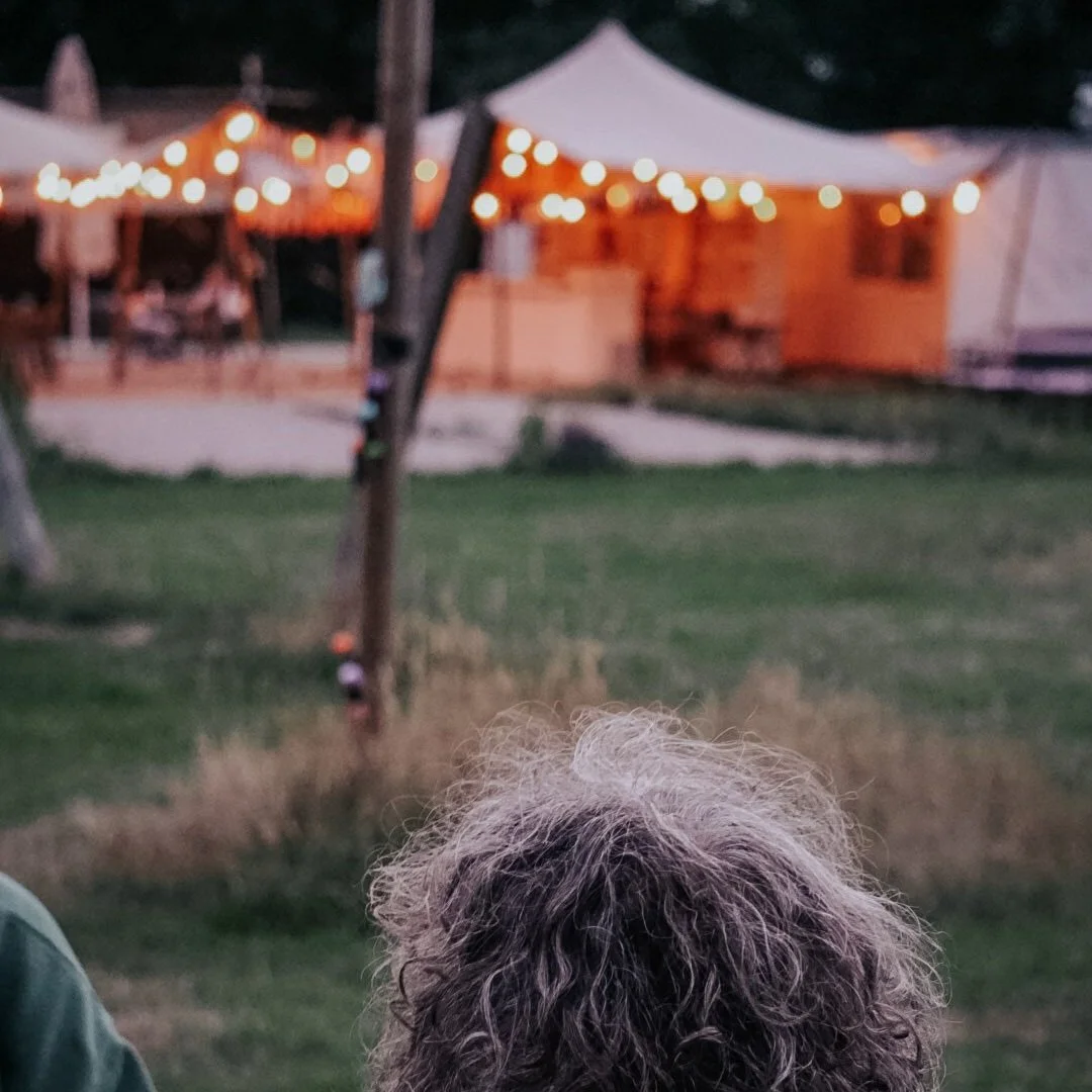 Verjaardag Vieren met een Grote Groep Volwassenen
